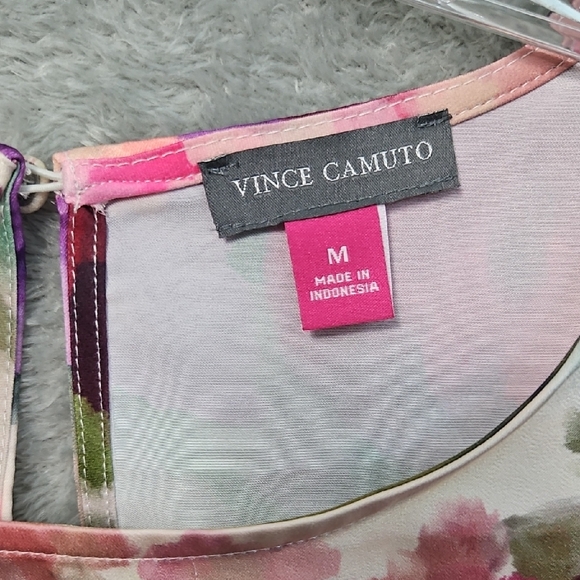 Vince Camuto Multicolor Floral Sleeveless Blouse Tank NEW - Picture 2 of 9